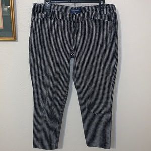 Old Navy Herringbone Pixie Pant